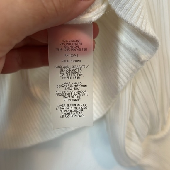 White Long Sleeve Pleated Sleeve Sweater Ruffle‎ Neckline Knit Pullover Top - Picture 6 of 9